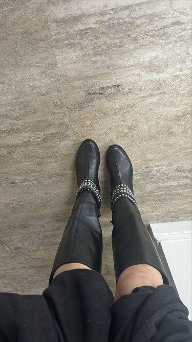 Cizme negre, masura 29