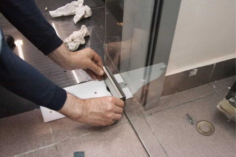 Ремонт пластиковых окон и дверей!Akfa,Ekopen,Engelberg.Termo.