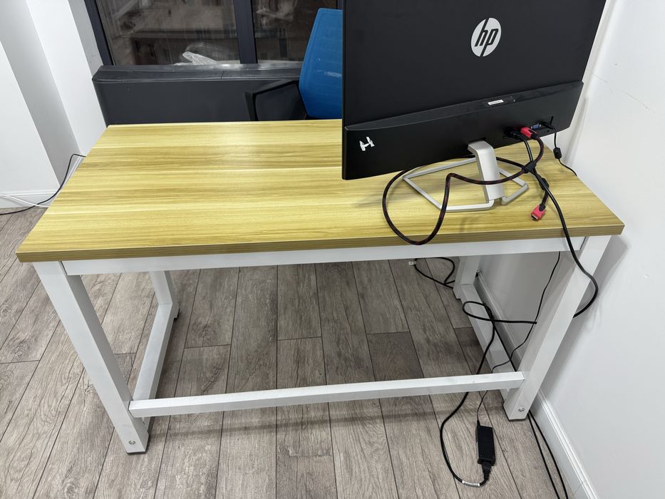 Продам офисный стол