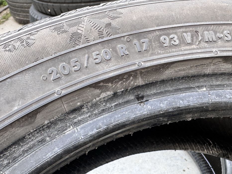 205/50/R17 Semperit Speed Grip3 2бр зимни dot3019