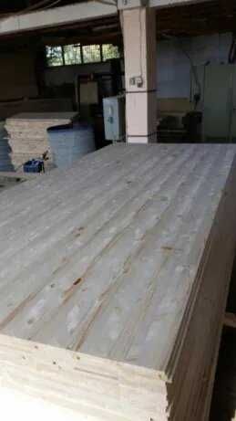 Blat masa din lemn stratificat de pin - orice dimensiune