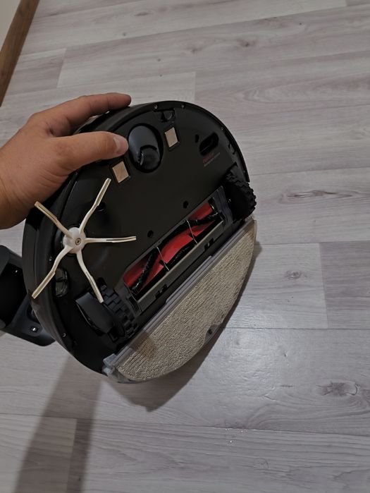 Робот пылесос roborock e5