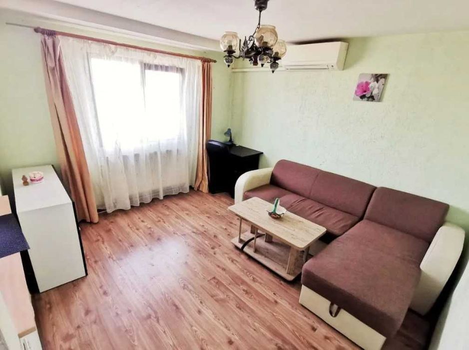 Дава се под наем Двустаен апартамент в Пловдив, Старият град - 65 кв.м за 234.6 € - Снимка #1