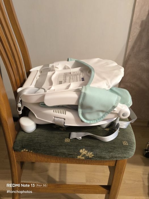 Детско сгъваемо столче Chipolino(чисто ново)