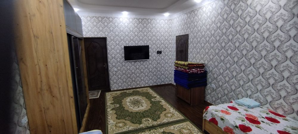 3 xonali uy sotiladi