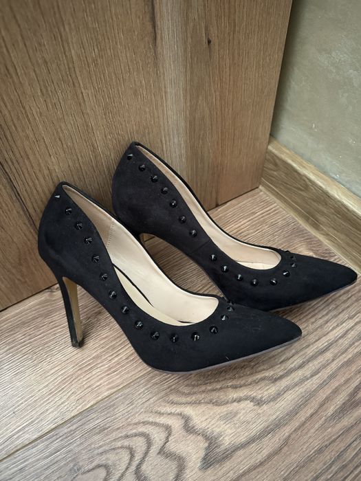 Обувки на ток