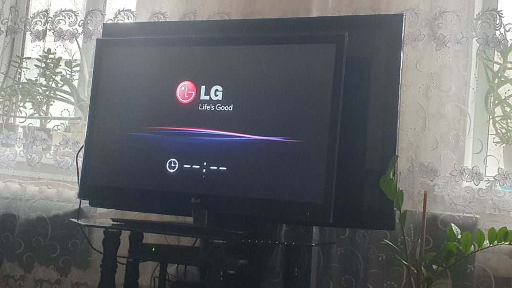 Продаю телевизор