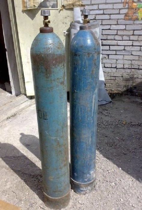 Продам кислородный баллон