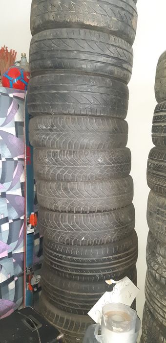 Продавам гуми втора употреба 205/55/16    цена 25 лева за 1 брой