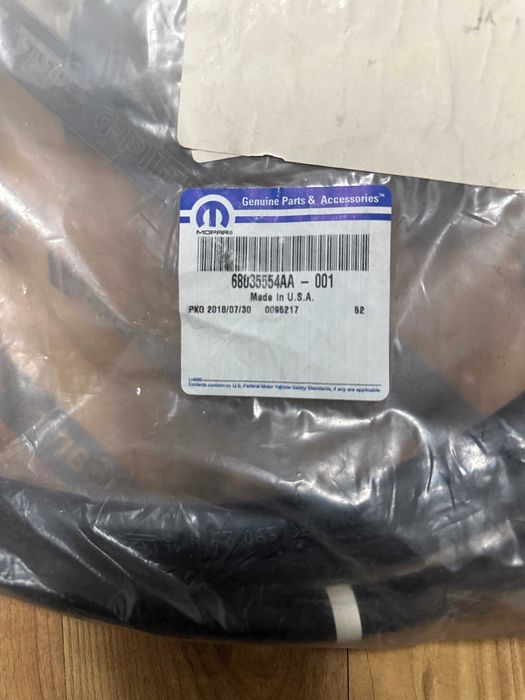 Furtun spalator faruri bara Jeep fata 68035554AA