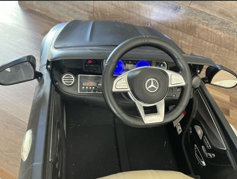 Акумулаторна кола Mercedes-Benz S 63 AMG