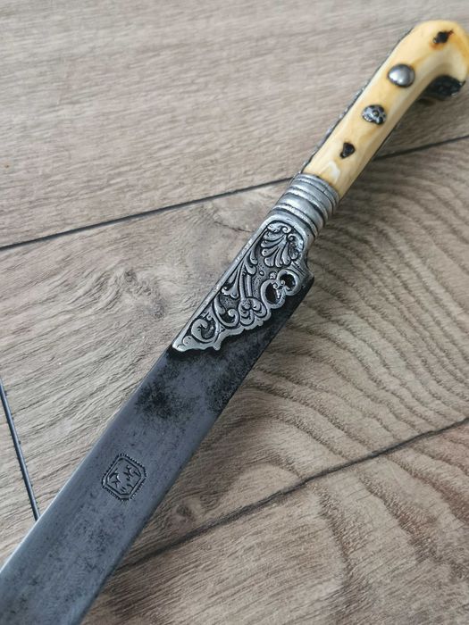 Стар нож, кама, акулак