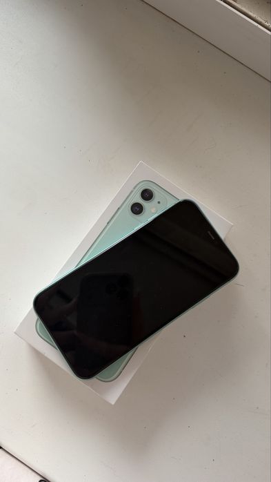 Продам iphone 11