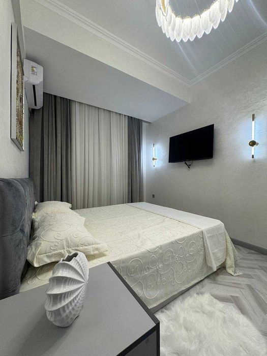 Сдается квартира в Мирза Улугбекском районе Новостройка 2-х ком 6-этаж