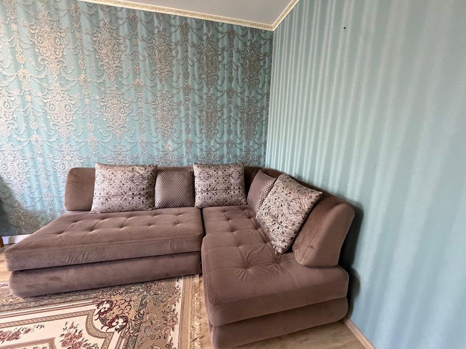 Продам диван в отличном состоянии
