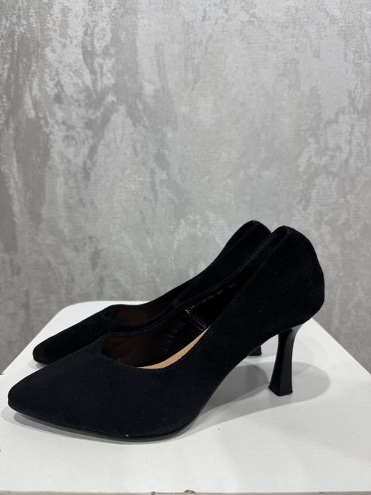 Продам обувь в хорошем состоянии