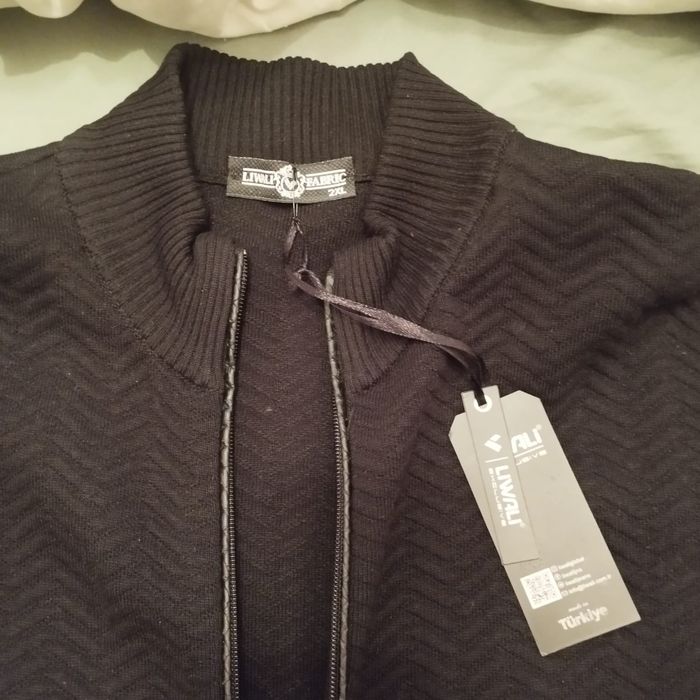Продам мужскую кофту кардиган