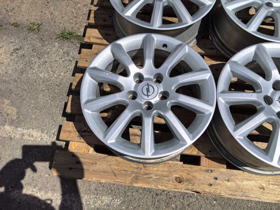 16 цола 5 х 110 мм Опел Астра и други - 6,5 Инча / ЕТ 37