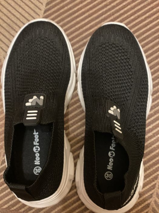 Кроссовки детские