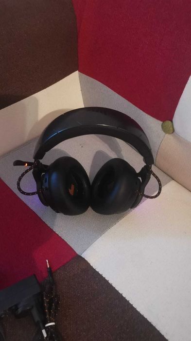 Cască gaming / căști bluetooth JBL Quantum 600 cu garanție