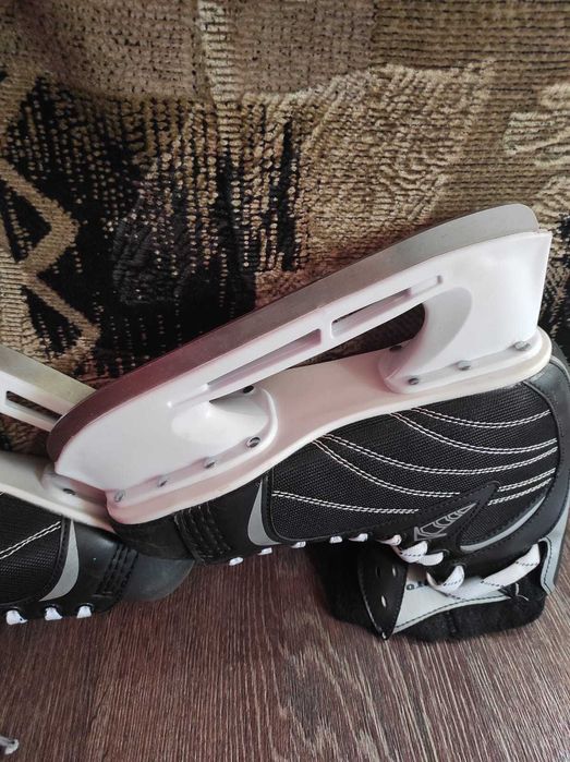 Мужские коньки TORONTO