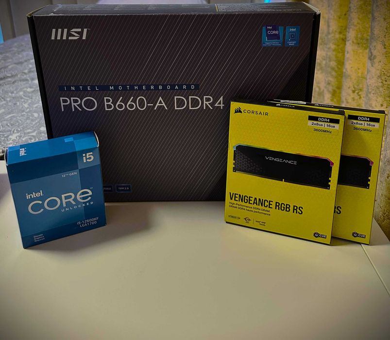 Kit Placa De baza MSI PRO B660-A DDR4 - Intel i5 12600KF - 32GB RAM Corsair Vengeance RGB RS 3600 MHz