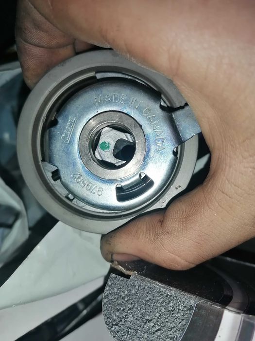 ЧИСТО НОВИ РОЛКИ!!!  Никога не са слаган на кола