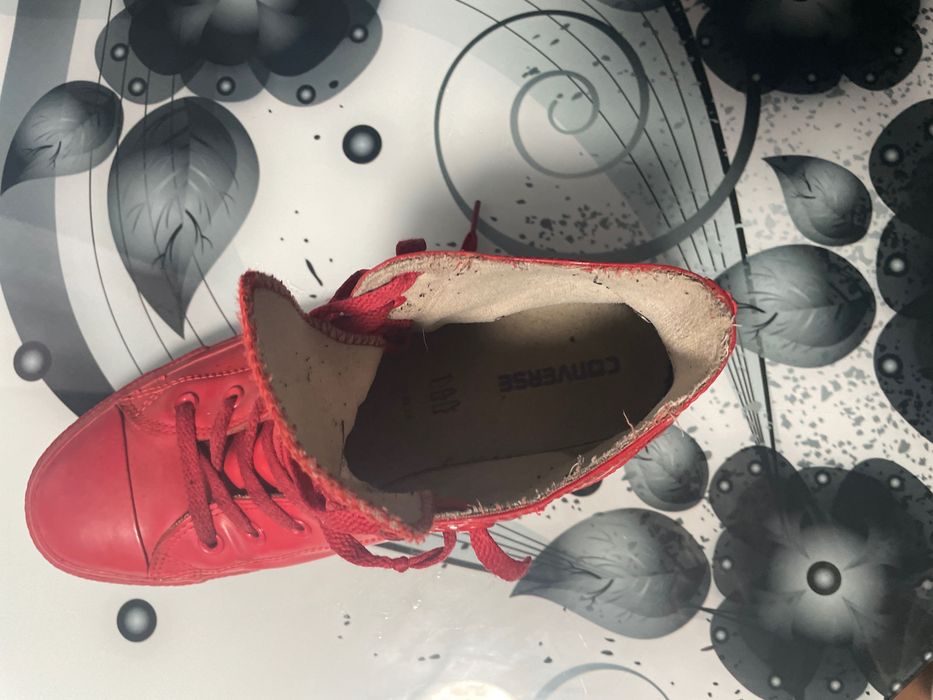 Adidasi converse