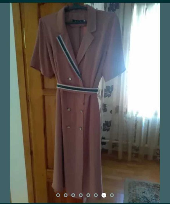 Продам нарядные женские  платья