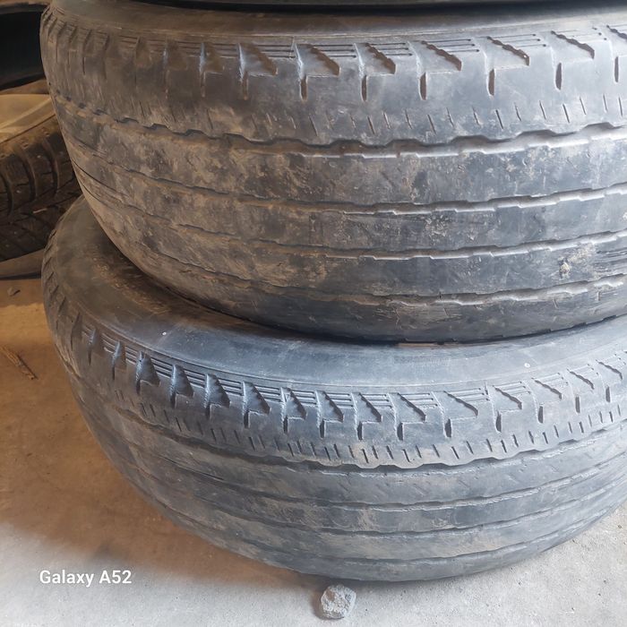 Продам летние шины 235/65 r17