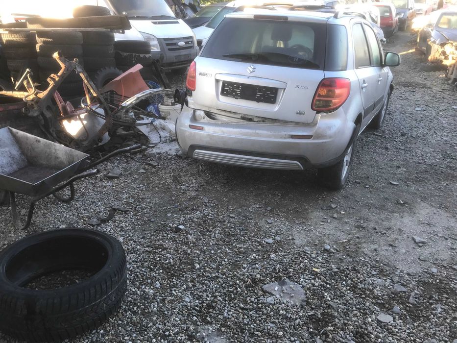 Dezmembrez/Piese Suzuki Sx4 1.9 DDIS 4WD