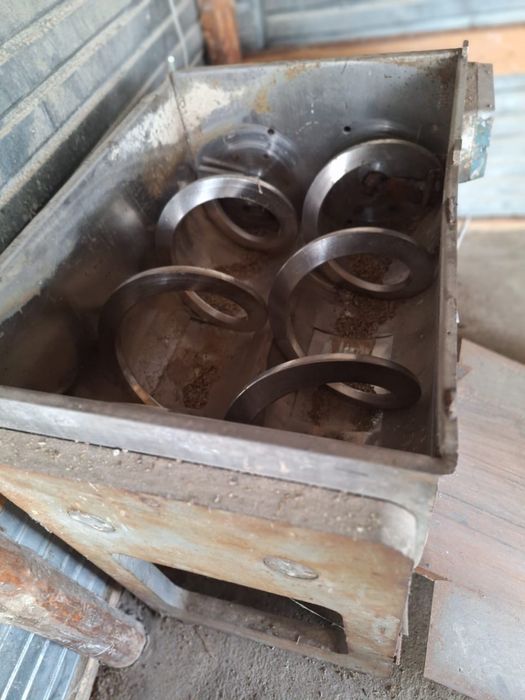 Продам зерномеситель