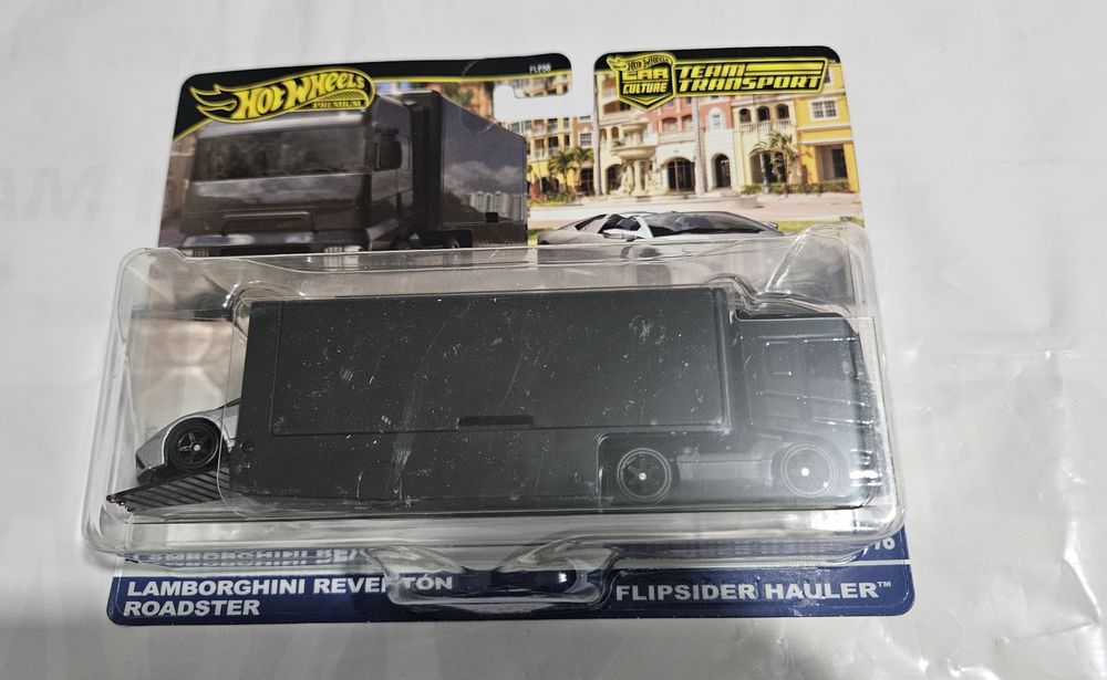 Hot wheels Team Transport Premium колички