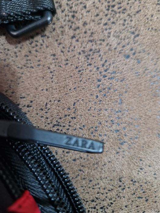 Чантичка на ZARA