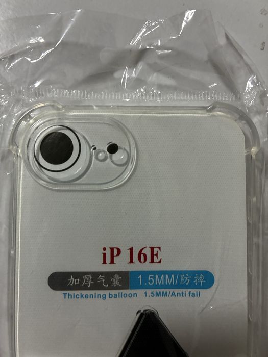 Чехол на iPhone 16E