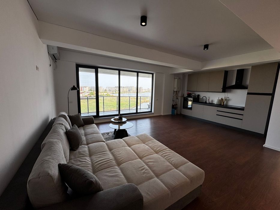 Apartament de vanzare cu 2 camere in zona Nord, Mamaia-Sat