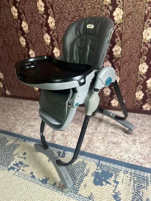 Столик для кормления