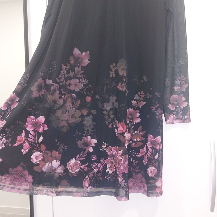 Рокля  на Mohito