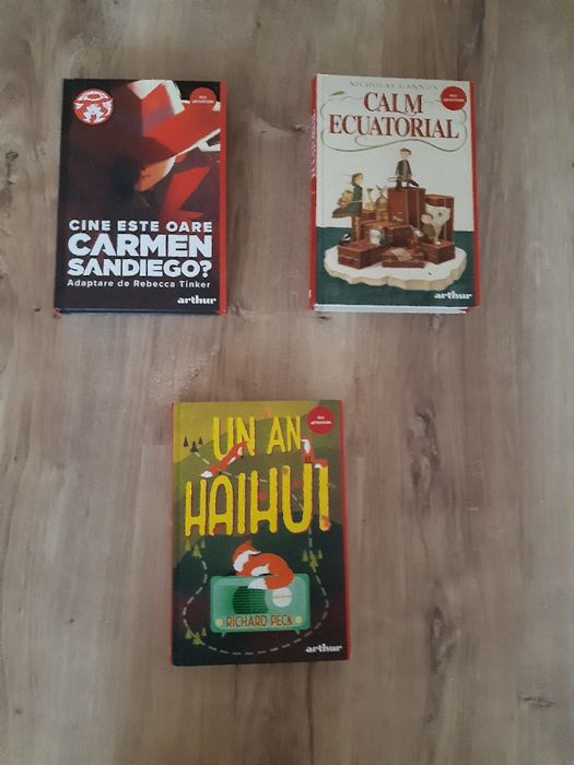 Calm ecuatorial, Cine este oare Carmen Sandiego și Un an haihui arthur