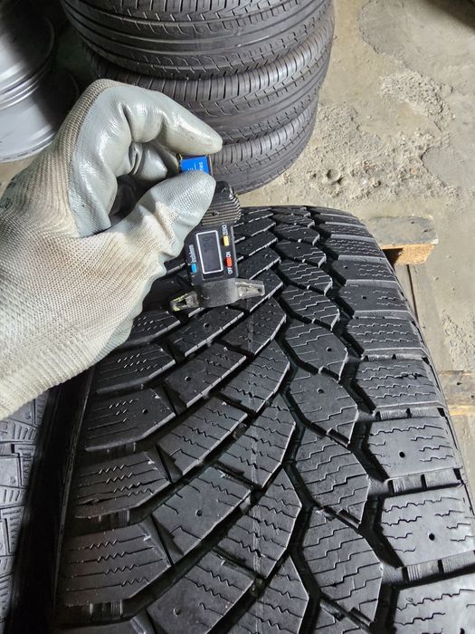 2 anvelope iarna 225 60 17 Gislaved 7mm 2020