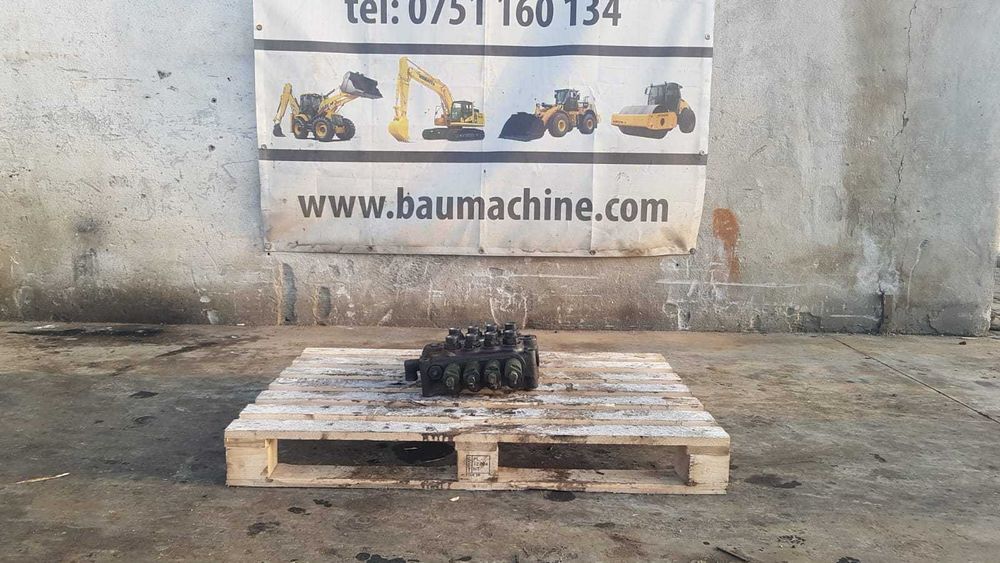 Distribuitor Hidraulic Husco pentru Telescopic Manitou