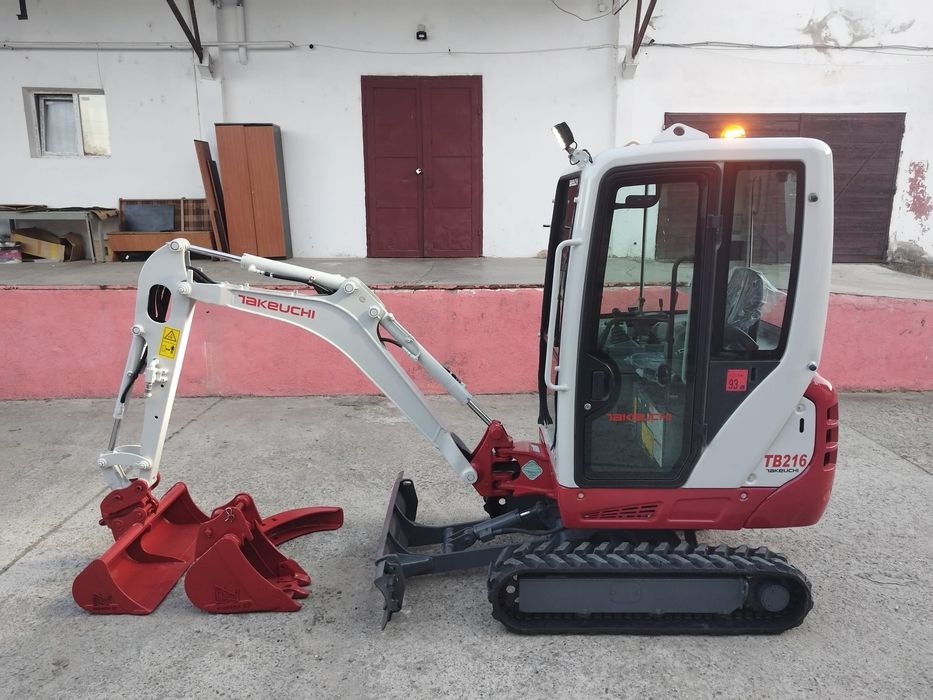 Miniexcavator TAKEUCHI TB216 2016