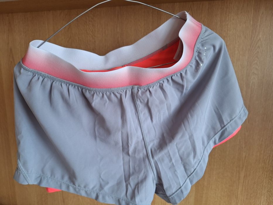 Два спортни комплекта Oysho Fitness