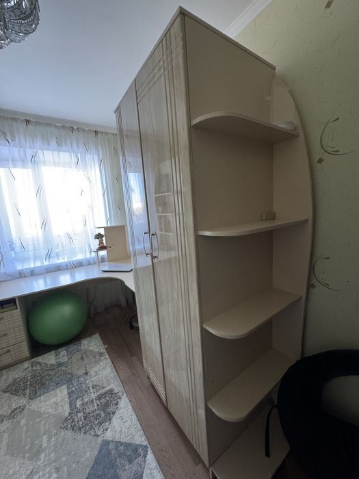 Продам стенку для детской!