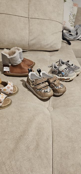 Детская обувь для мальчика или девочки