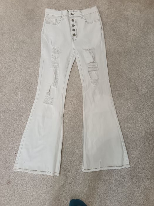 Дамски бели дънки М