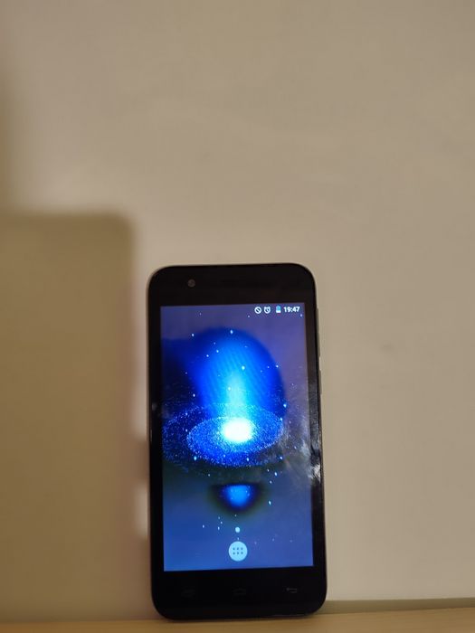 Телефон micromax Q346