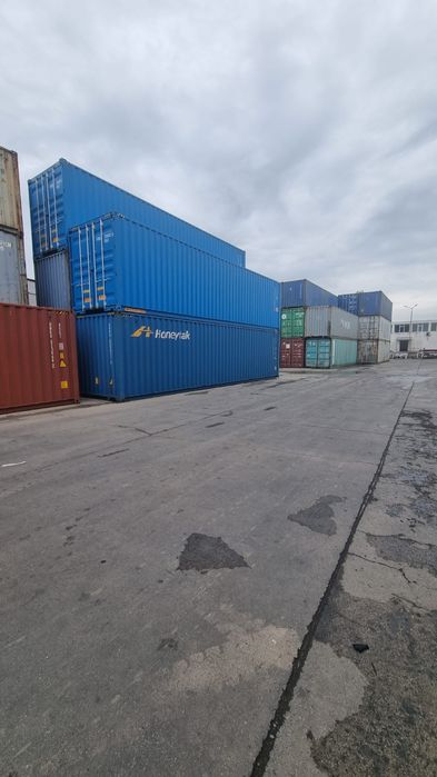 Vând containere navale noi și sh