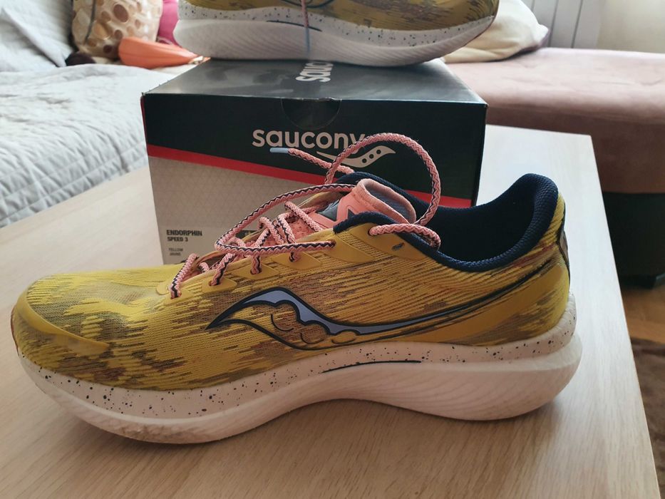 saucony endorphin speed 3