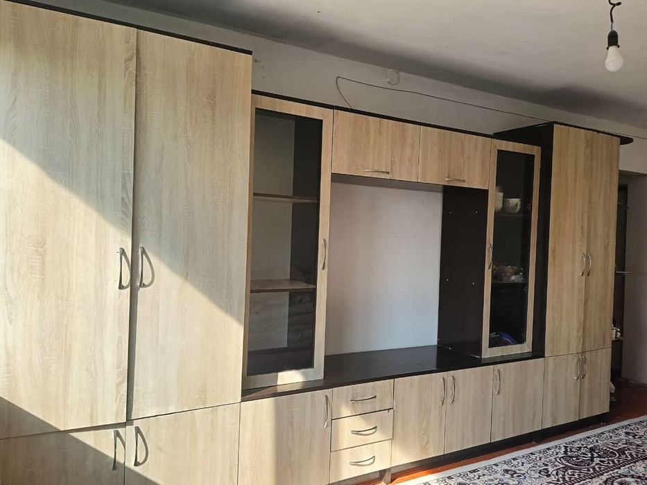 стенка гарнитур сатылады